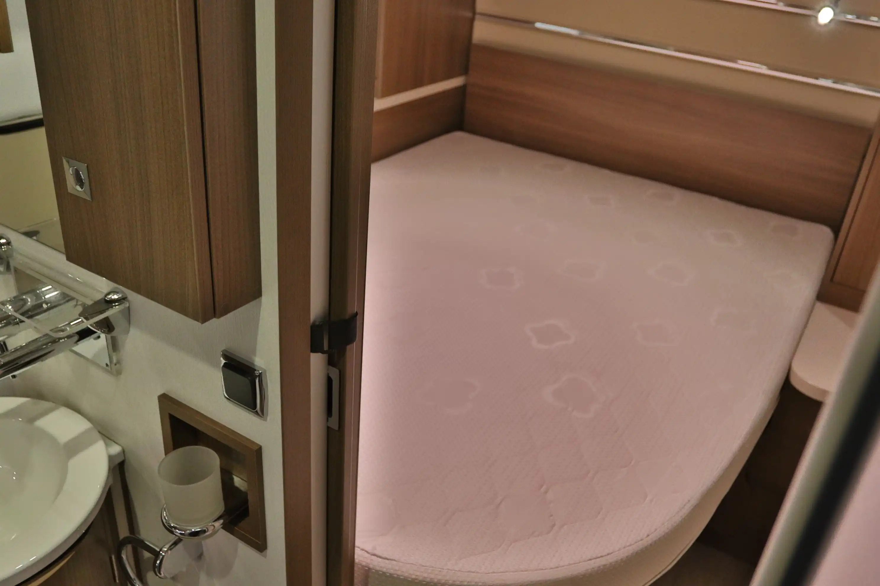 CHAUSSON Flash 728 EB